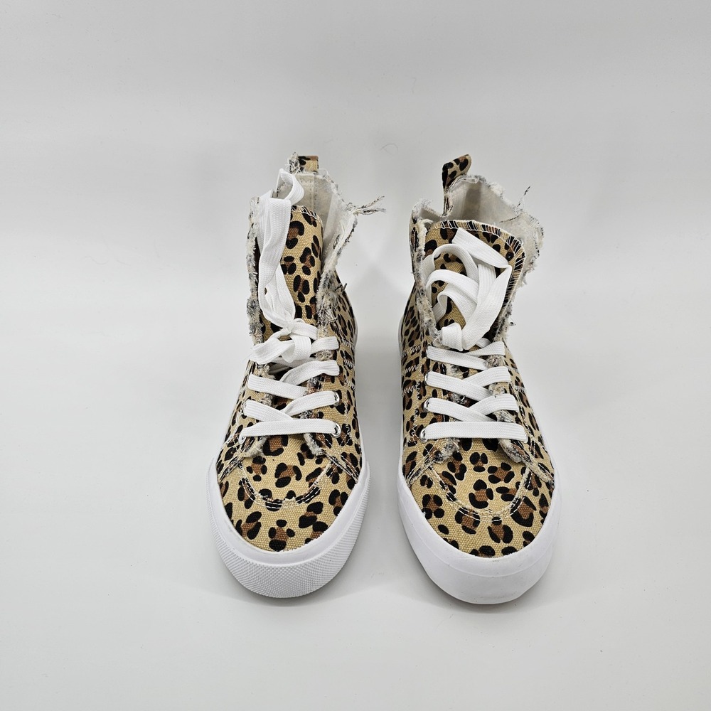 NWOB Women's Obtaom Leopard Print Canvas High Top Sneakers Size 6